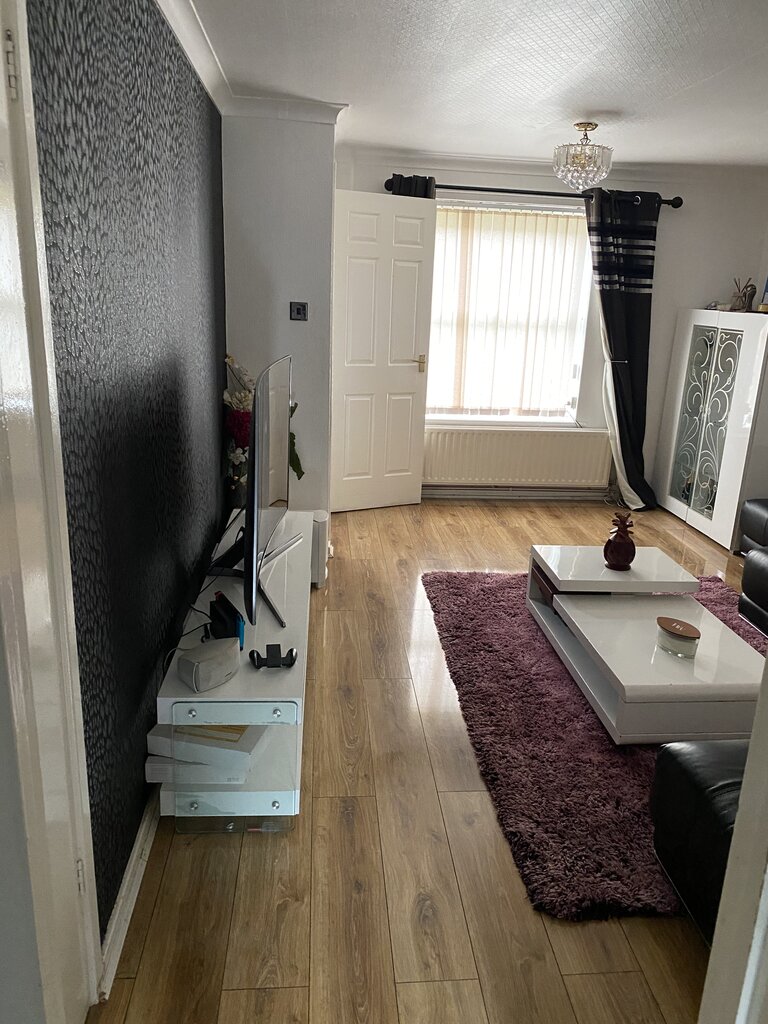 Photo 2 of Leeds property