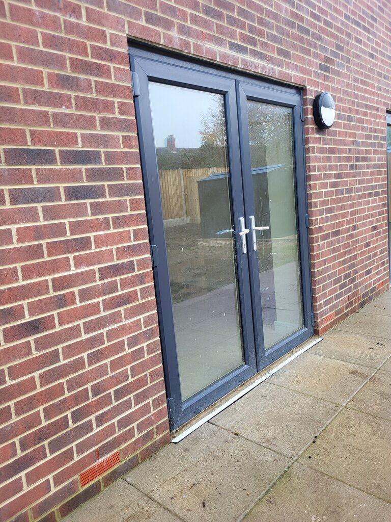 Photo 3 of Leeds property