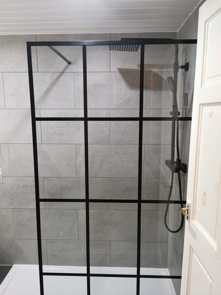Photo 4 of Manchester property