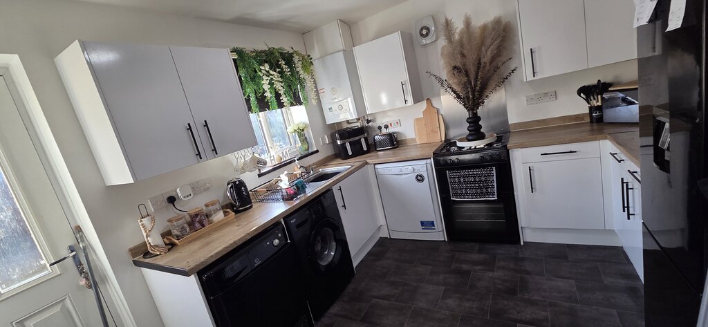 Photo 5 of Haydock property