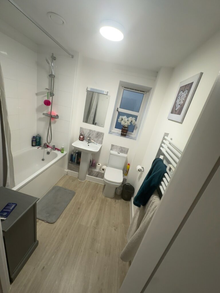 Photo 3 of Eynsham property