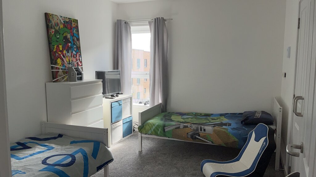 Photo 5 of Edinburgh property
