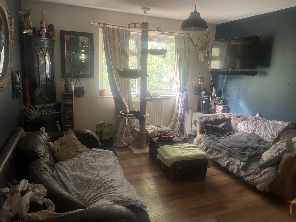 Photo 4 of Epsom property