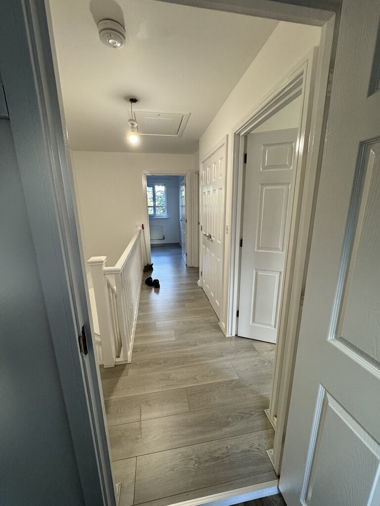 Photo 3 of Salford property