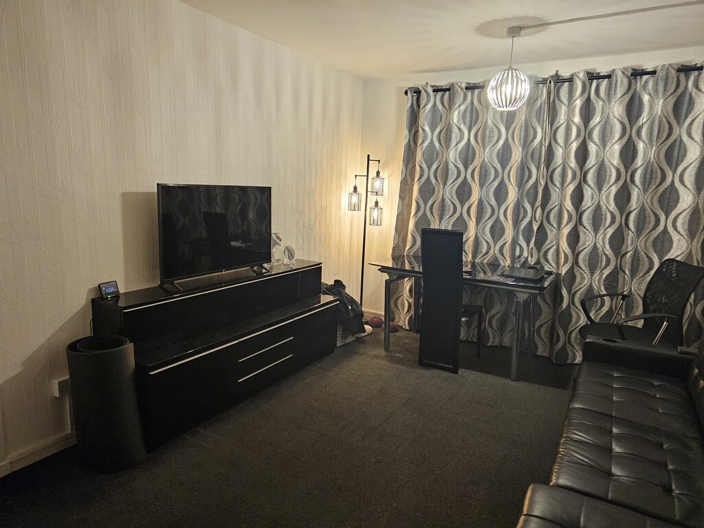 Photo 1 of Glasgow property