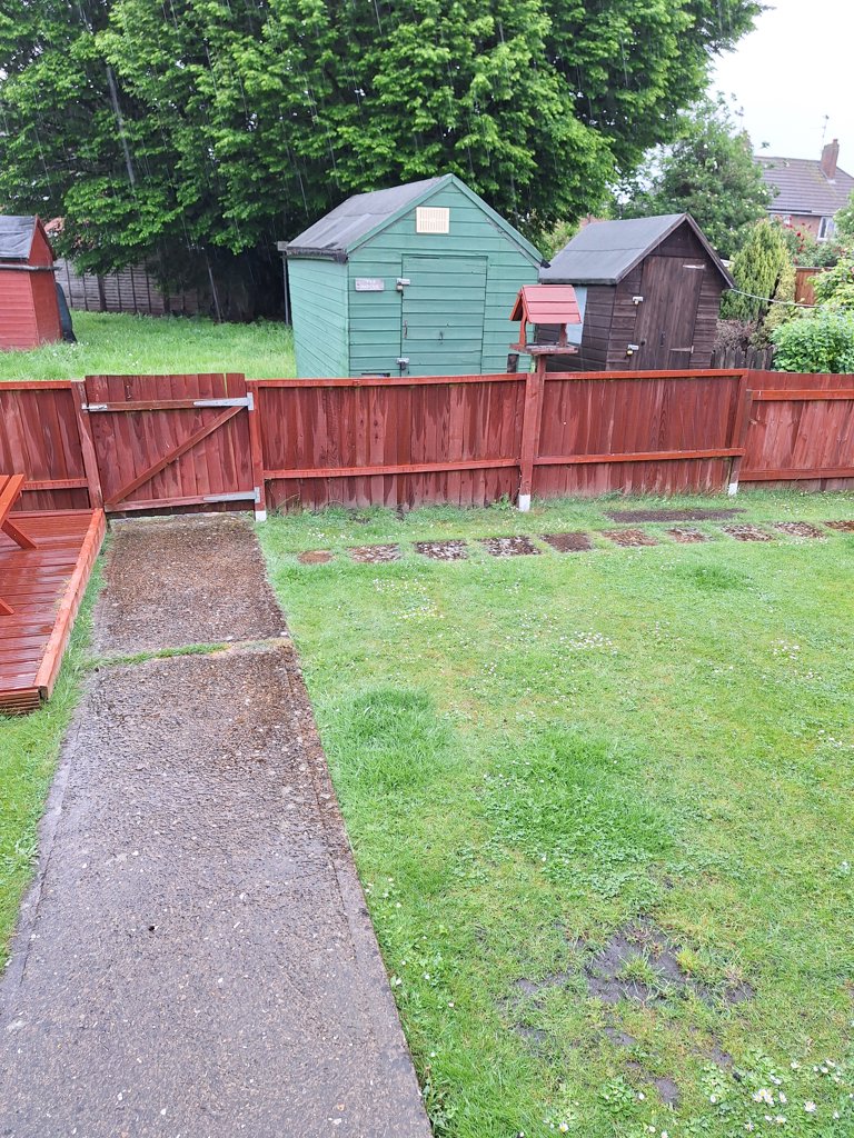 Photo 3 of Spalding property