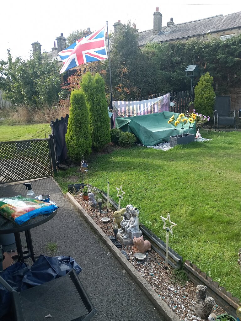 Photo 5 of Huddersfield property