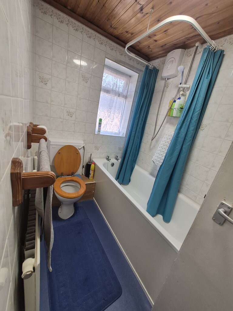 Photo 4 of Sussex property