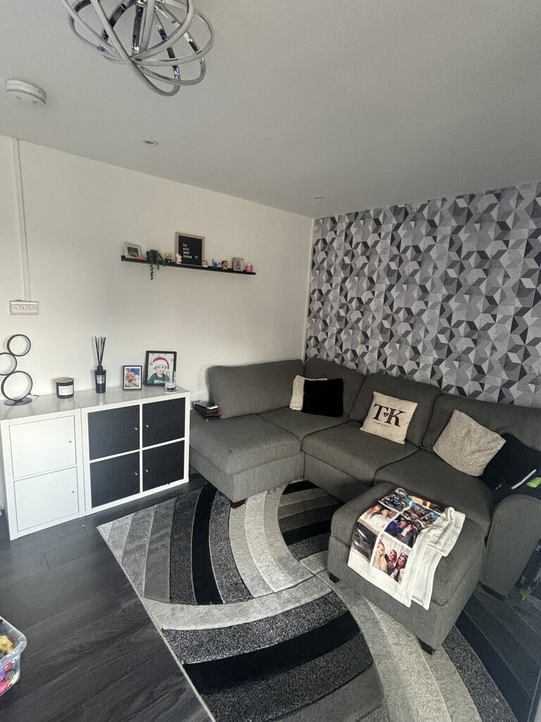 Photo 2 of Hemel Hempstead property