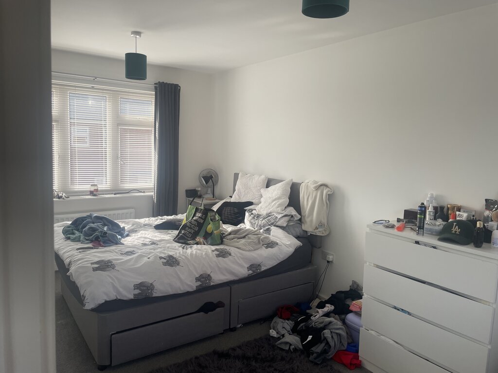 Photo 3 of Bromsgrove property