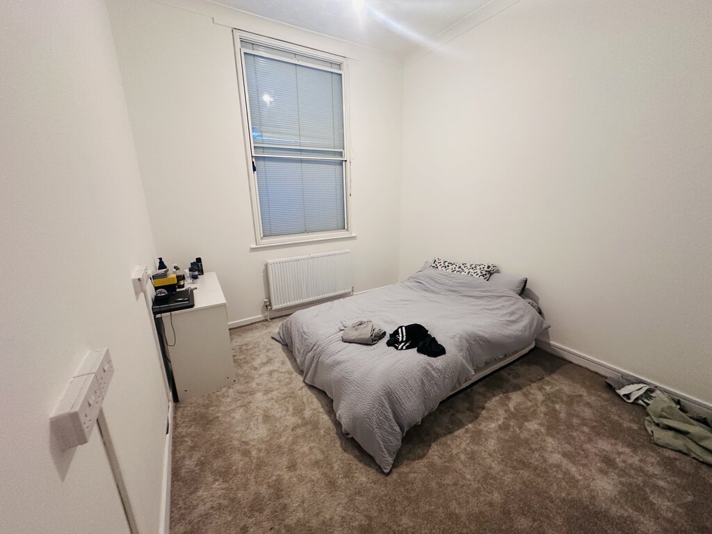 Photo 5 of Lowestoft property