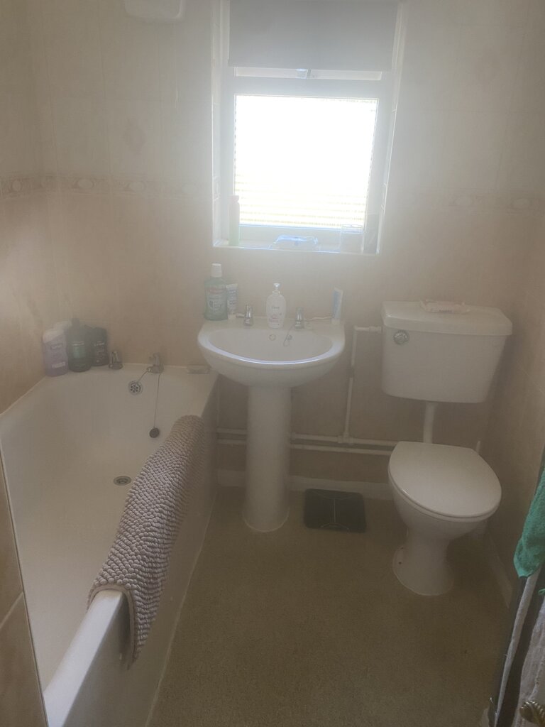 Photo 3 of Chesham property