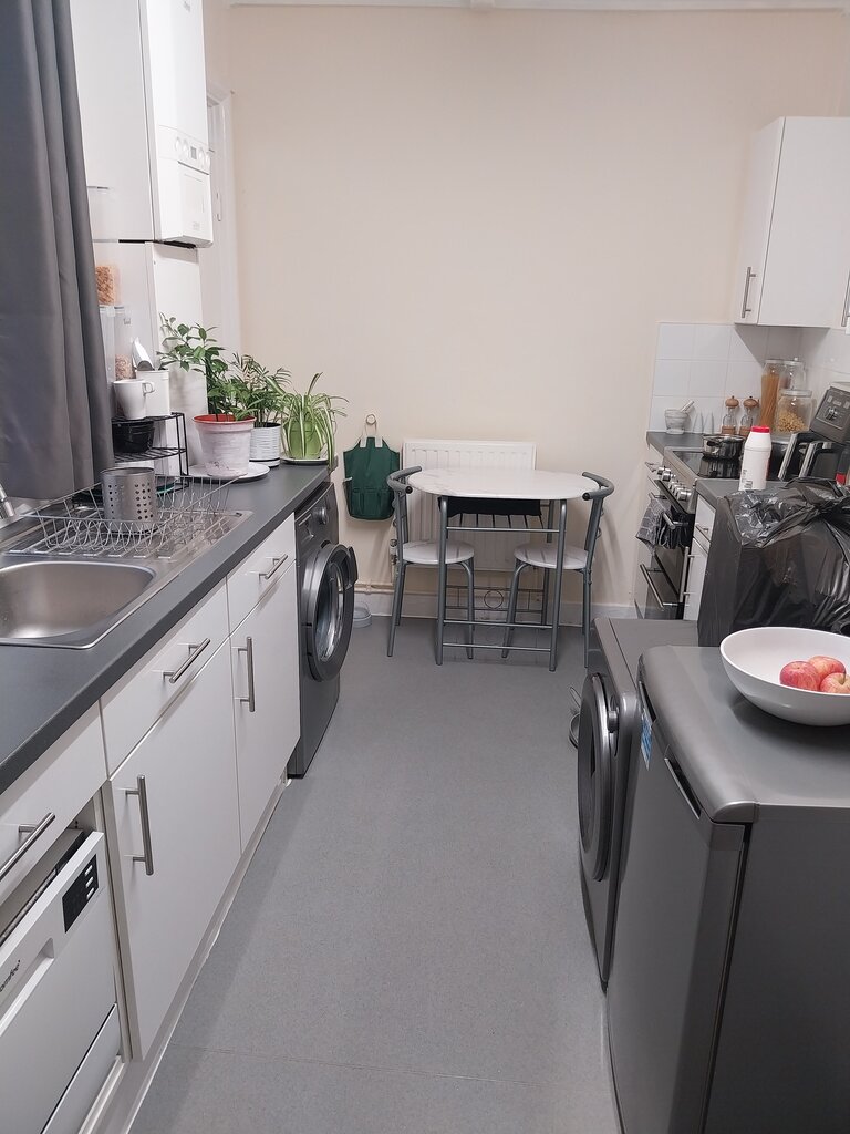 Photo 1 of London property