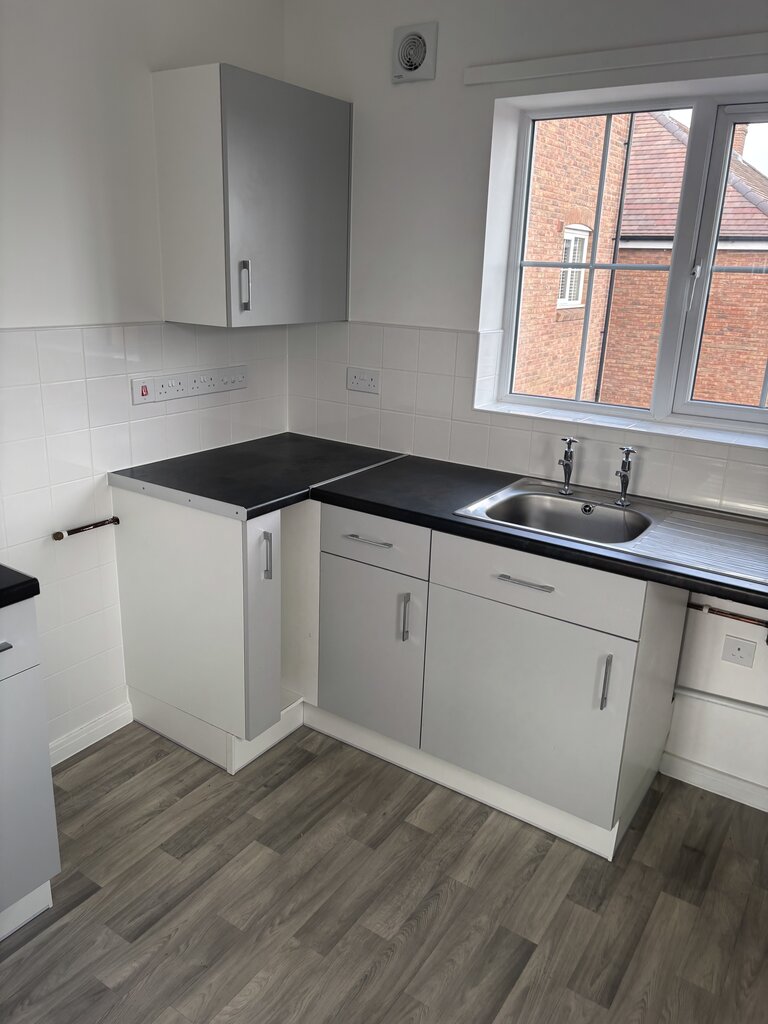 Photo 5 of Rugby property
