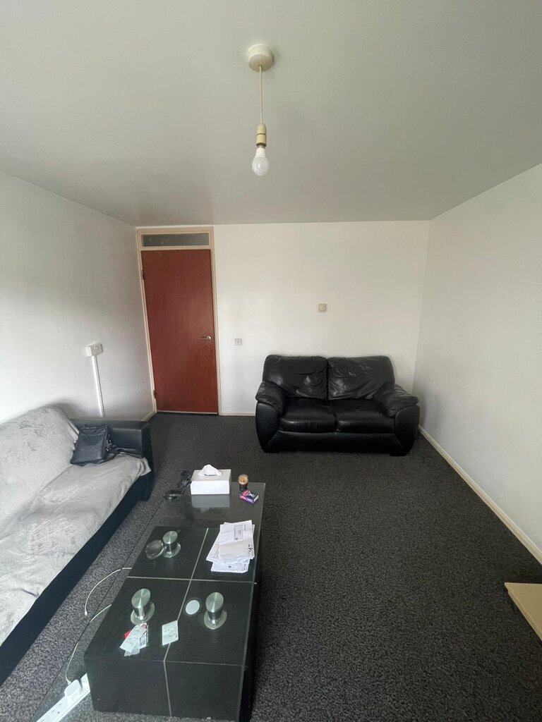 Photo 4 of Derby property