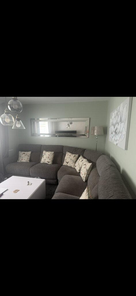 Photo 2 of Tewin property