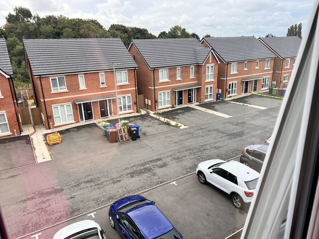 Photo 5 of Stockport property