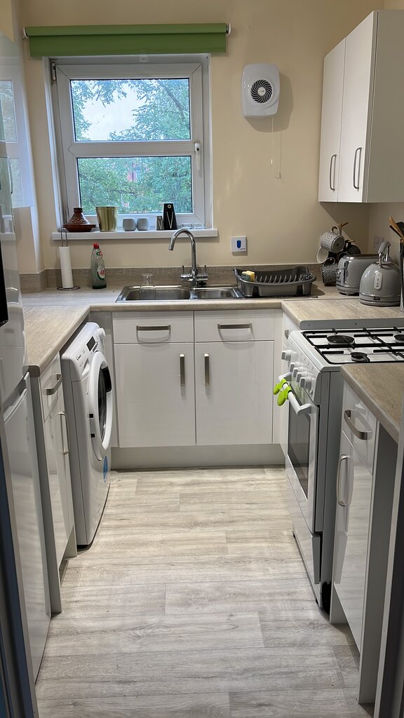 Photo 4 of Leeds property