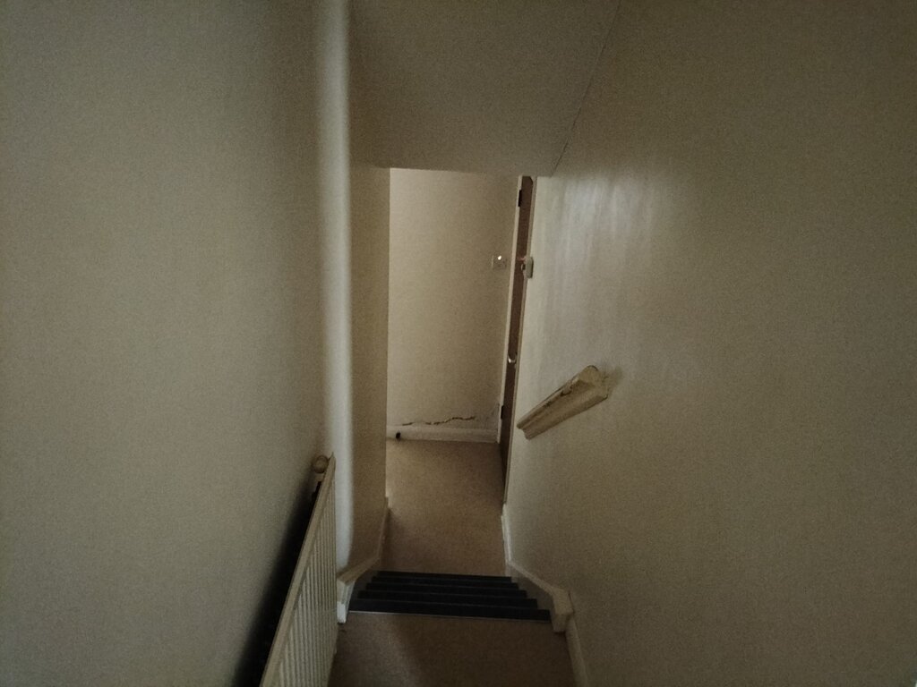 Photo 4 of London property