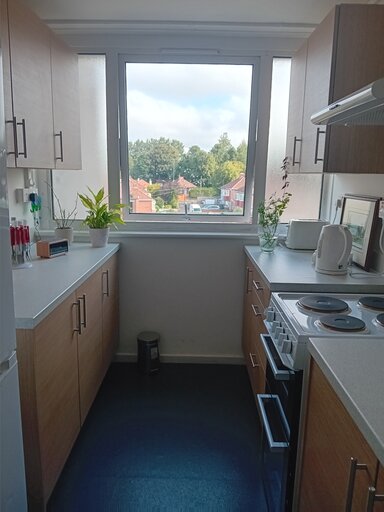2 bed floor 6 apartment/flat