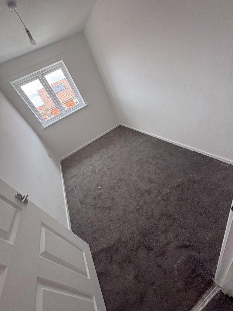 Photo 3 of Faversham property