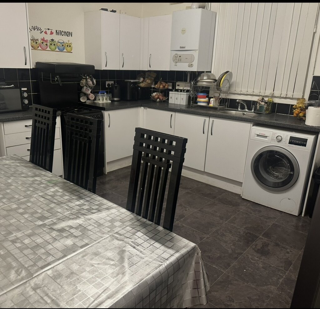 Photo 1 of Reddish property