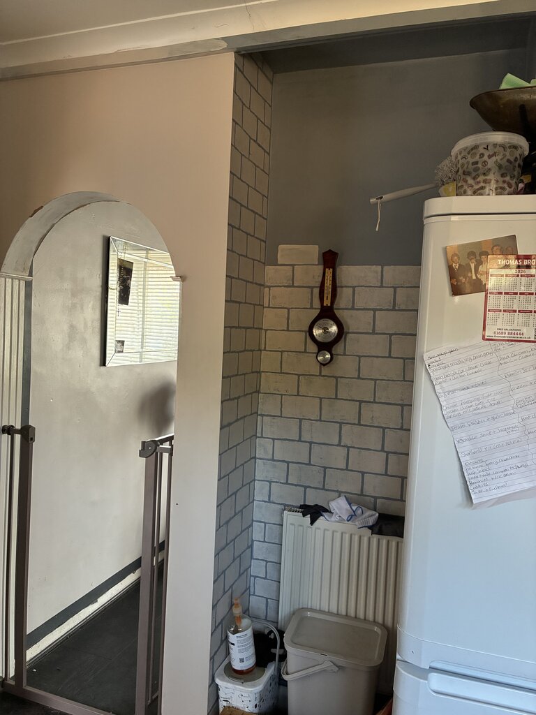 Photo 2 of London property