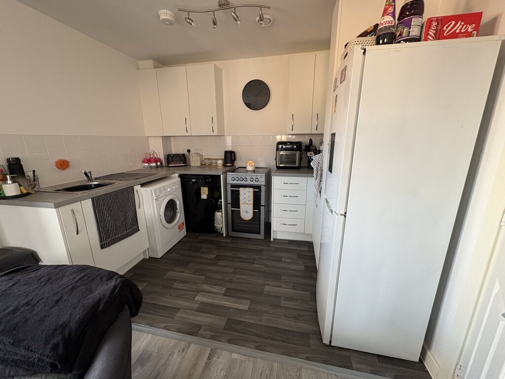 Photo 3 of Coventry property