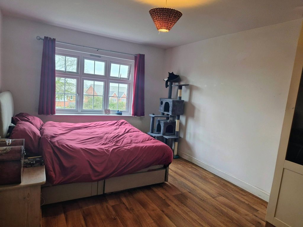Photo 2 of Rainham property