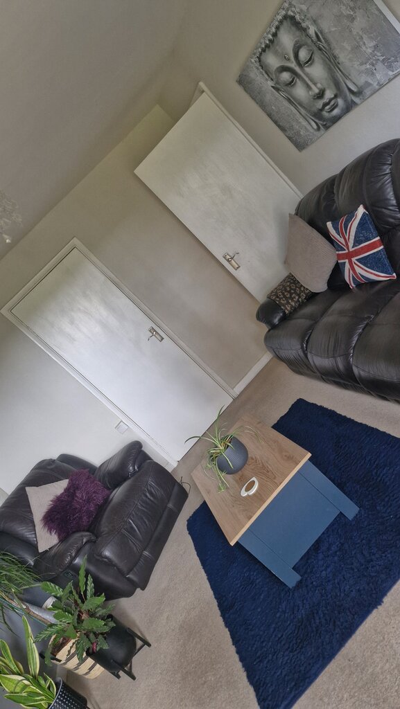 Photo 4 of Oadby Leicester property