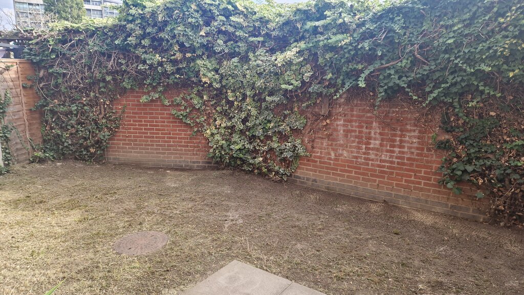 Photo 1 of London property