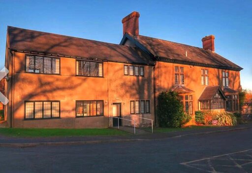 2 bed floor 1 apartment/flat