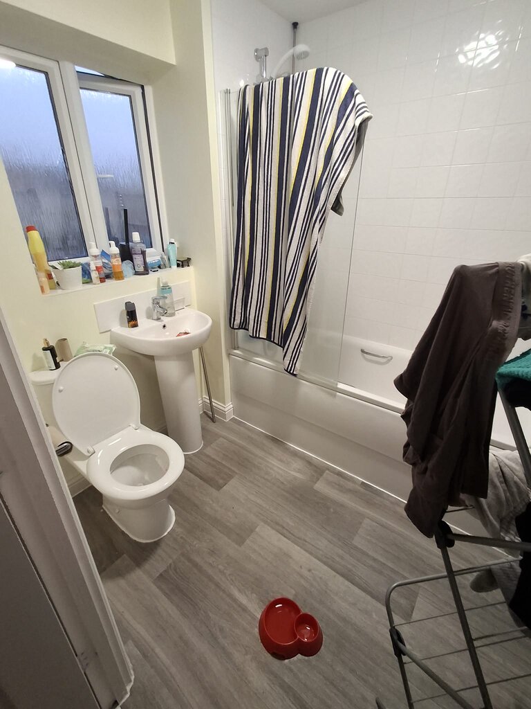 Photo 5 of Peterborough property