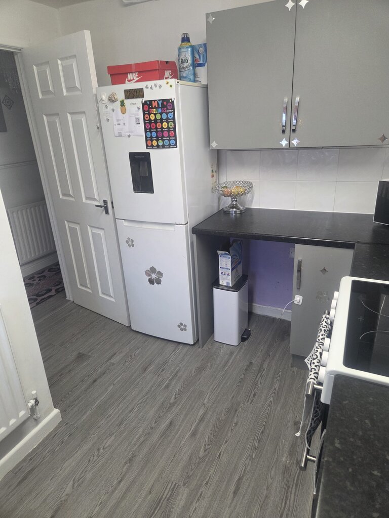 Photo 2 of Burton Upon Trent property