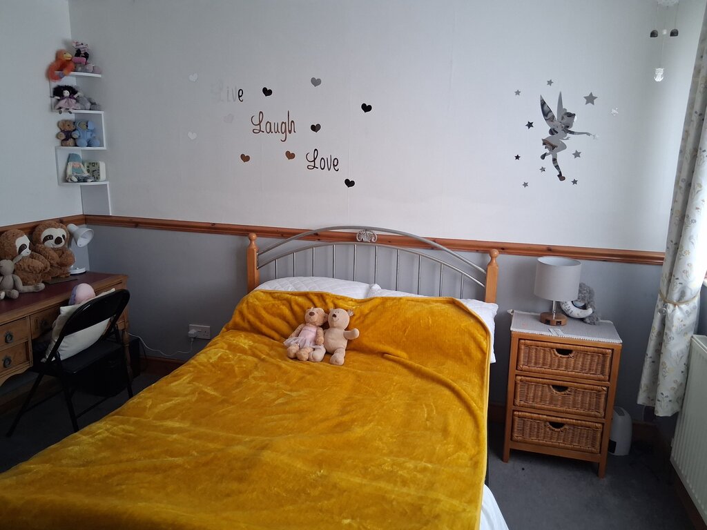 Photo 5 of Wakefield property