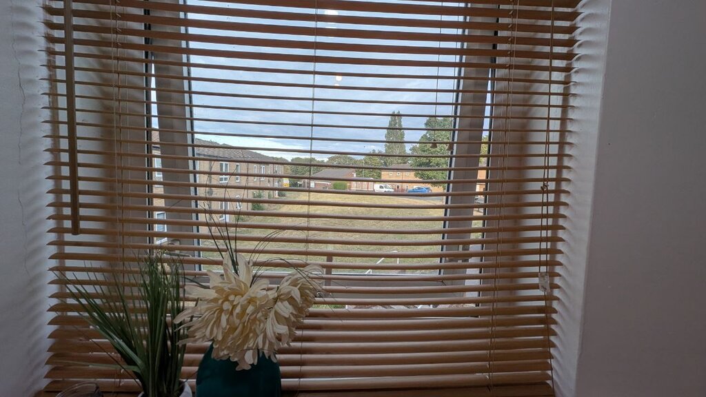 Photo 3 of Huddersfield property