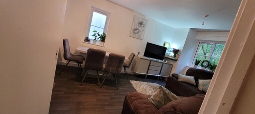 2 bed ground floor apartment/flat