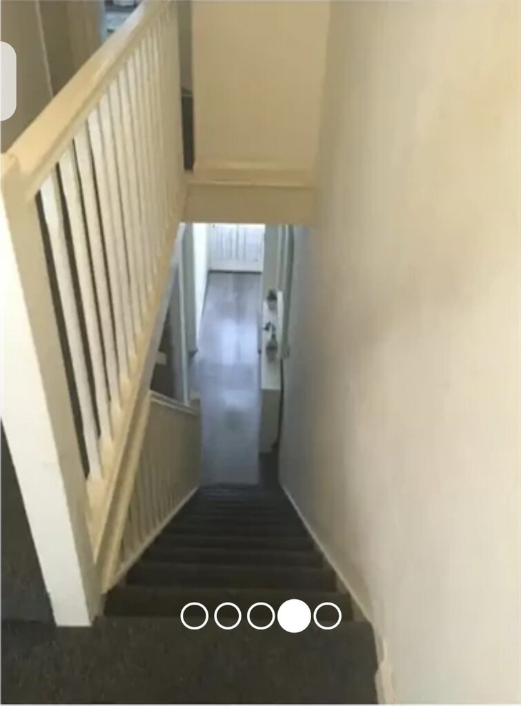Photo 4 of London property