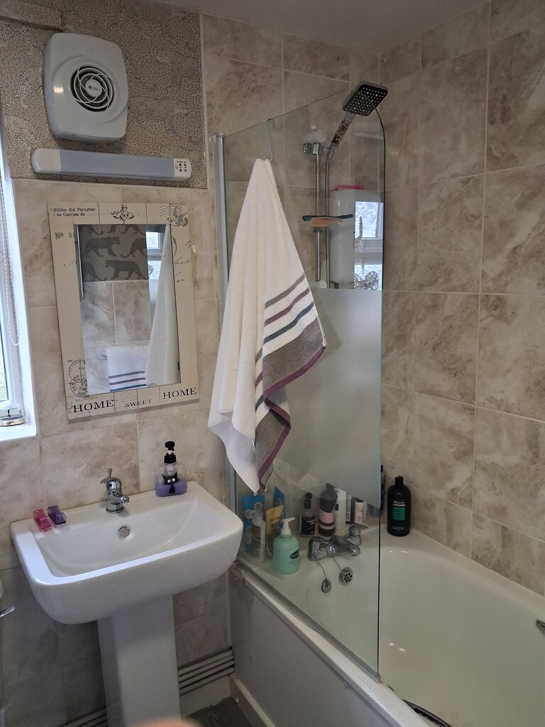 Photo 3 of Chester property