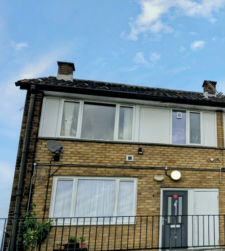 3 bed floor 1 maisonette