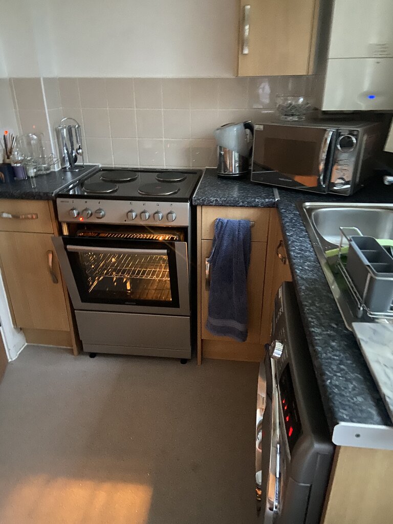 Photo 4 of Highbridge property