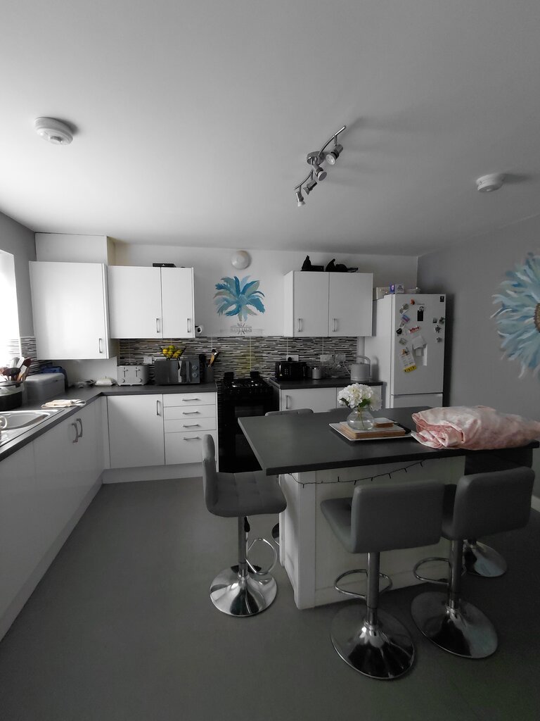 Photo 4 of Swinton property