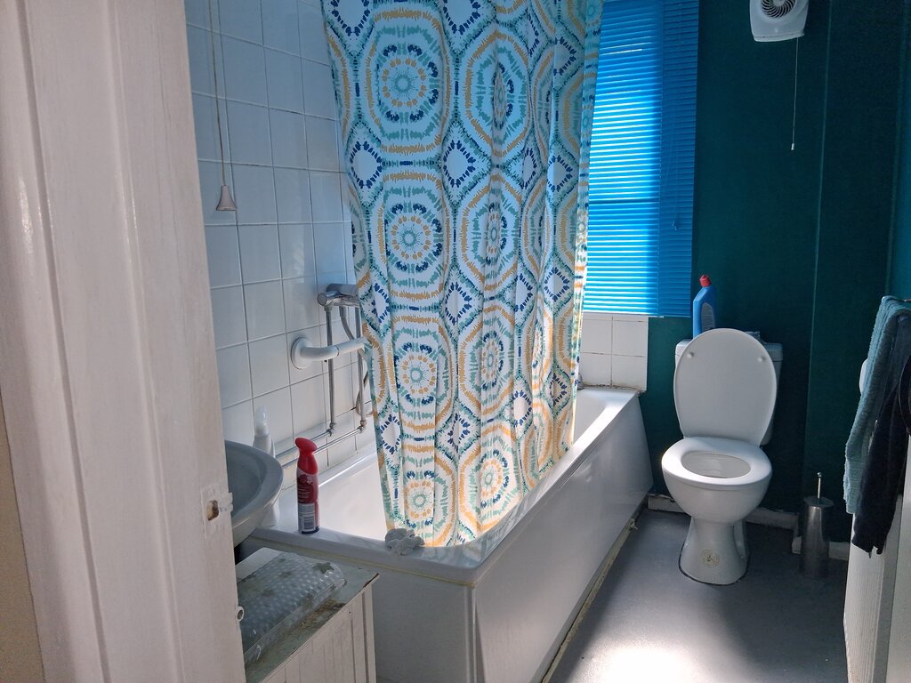 Photo 4 of Sudbury property