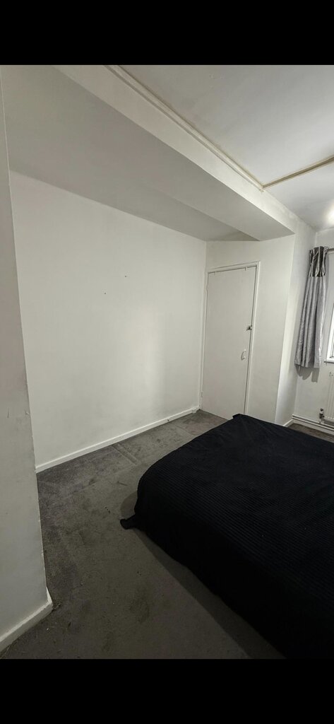 Photo 3 of Walthamstow property
