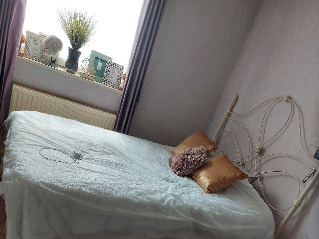 Photo 5 of Leeds property
