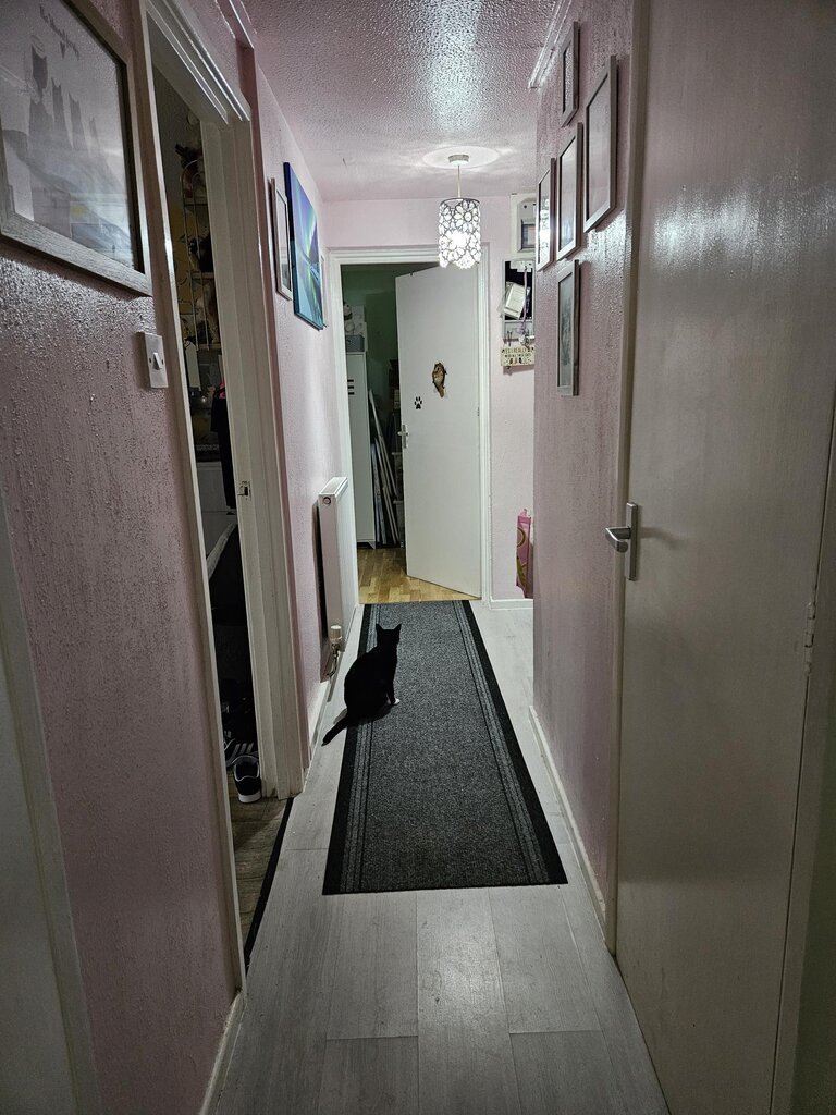 Photo 4 of Bradford property
