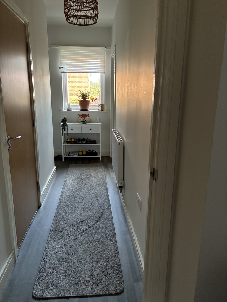 Photo 3 of Exeter property