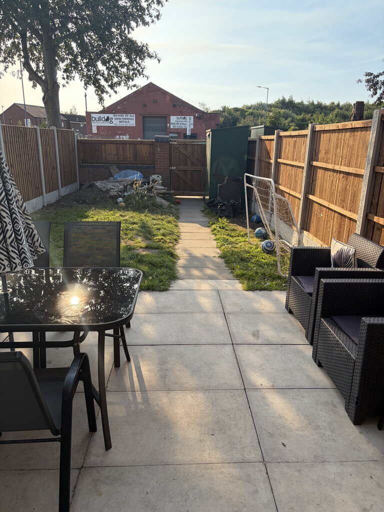 Photo 2 of Manchester property