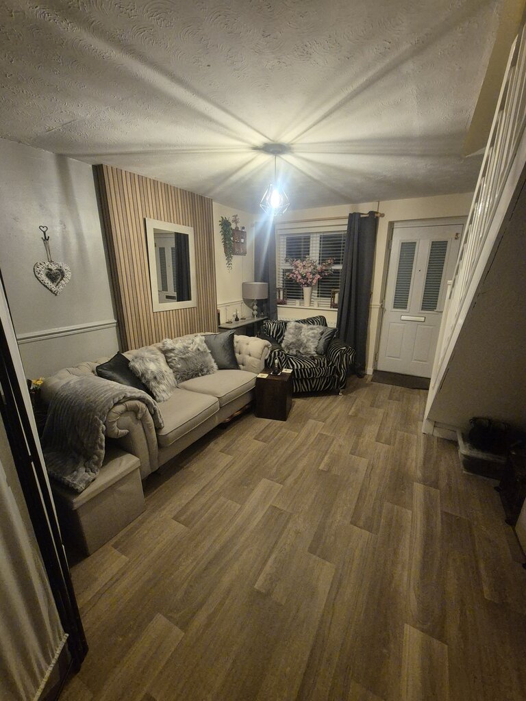 Photo 4 of Mansfield property