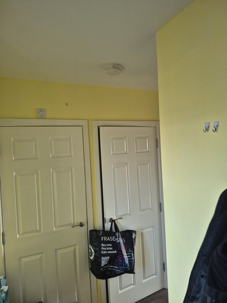 Photo 4 of Carterton property